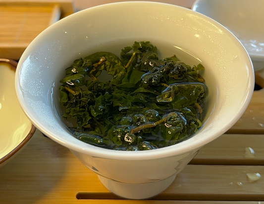 How is Jin Xuan Different From Qing Xin Oolong?